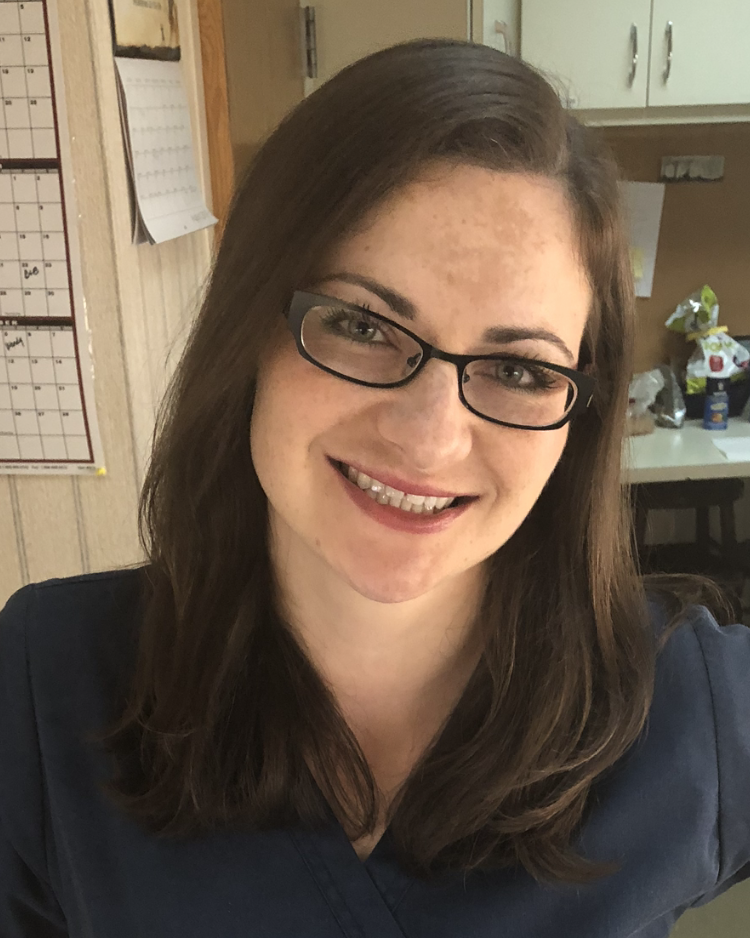 Dentist in Ashland KY Anna